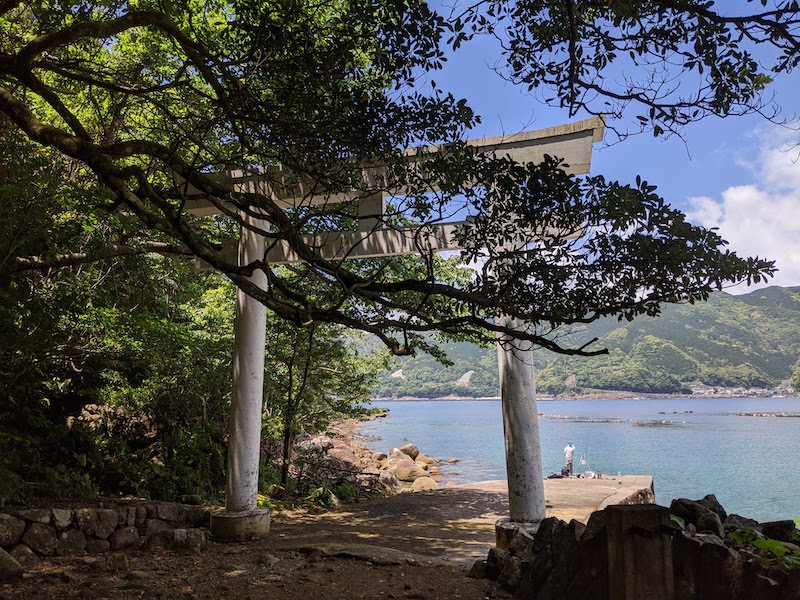 阿古師神社の鳥居