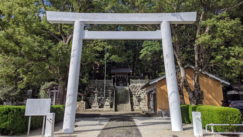 徳司神社